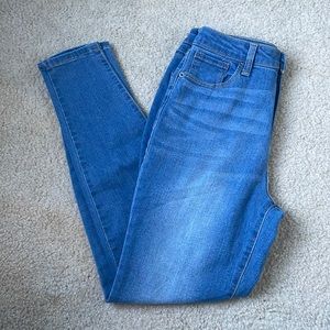 No Boundaries Skinny Light Blue Jeans